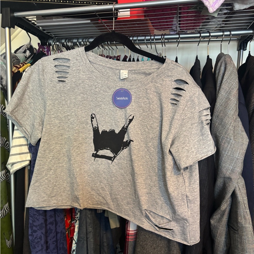 Gray Cut Out Crop Top with Short Sleeves
